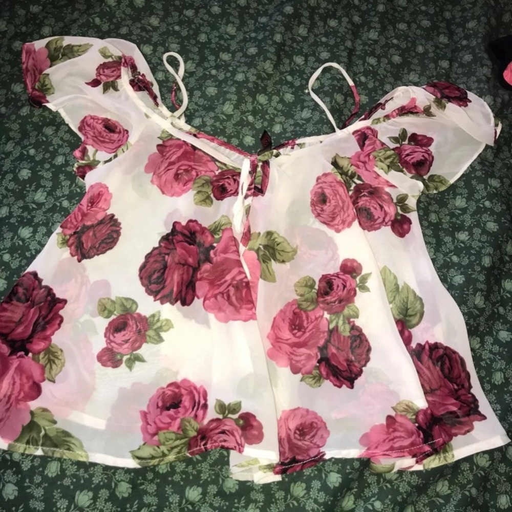 Floral top